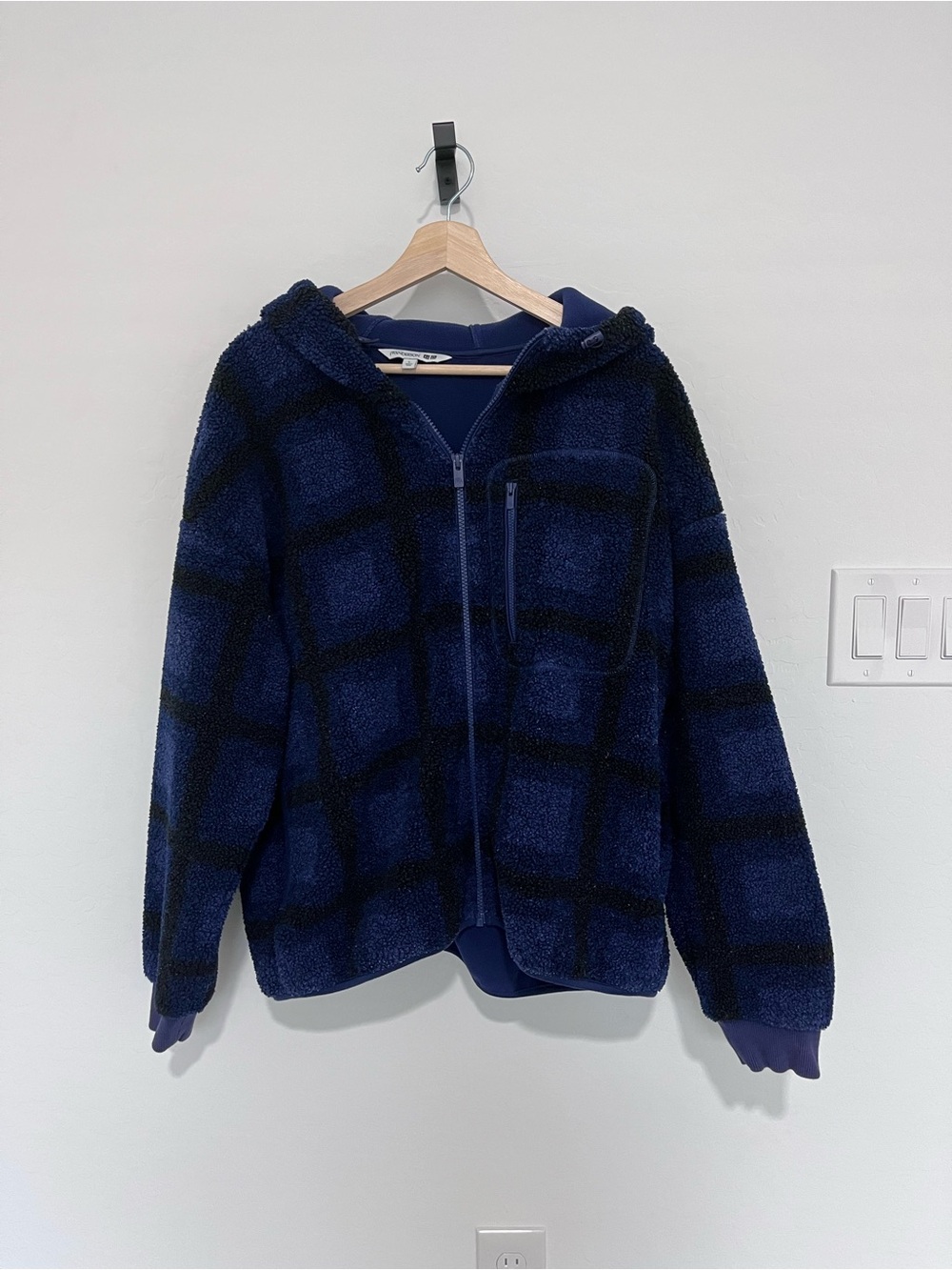 Uniqlo x JW Anderson Boa Fleece Zip Up Jacket